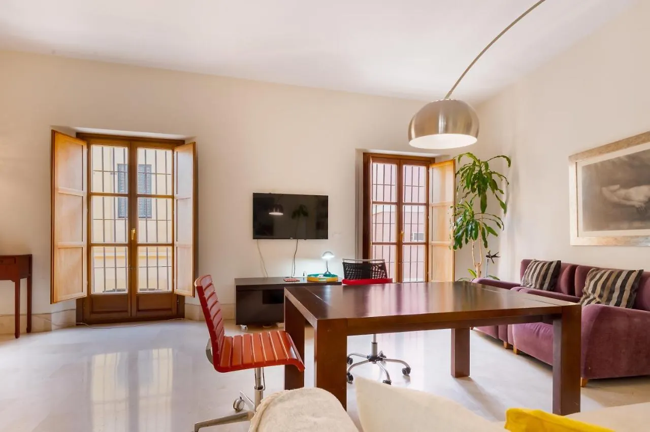 Ferienwohnung Large And Practic - 3Bd 2Bth- Arenal Sevilla Apartment