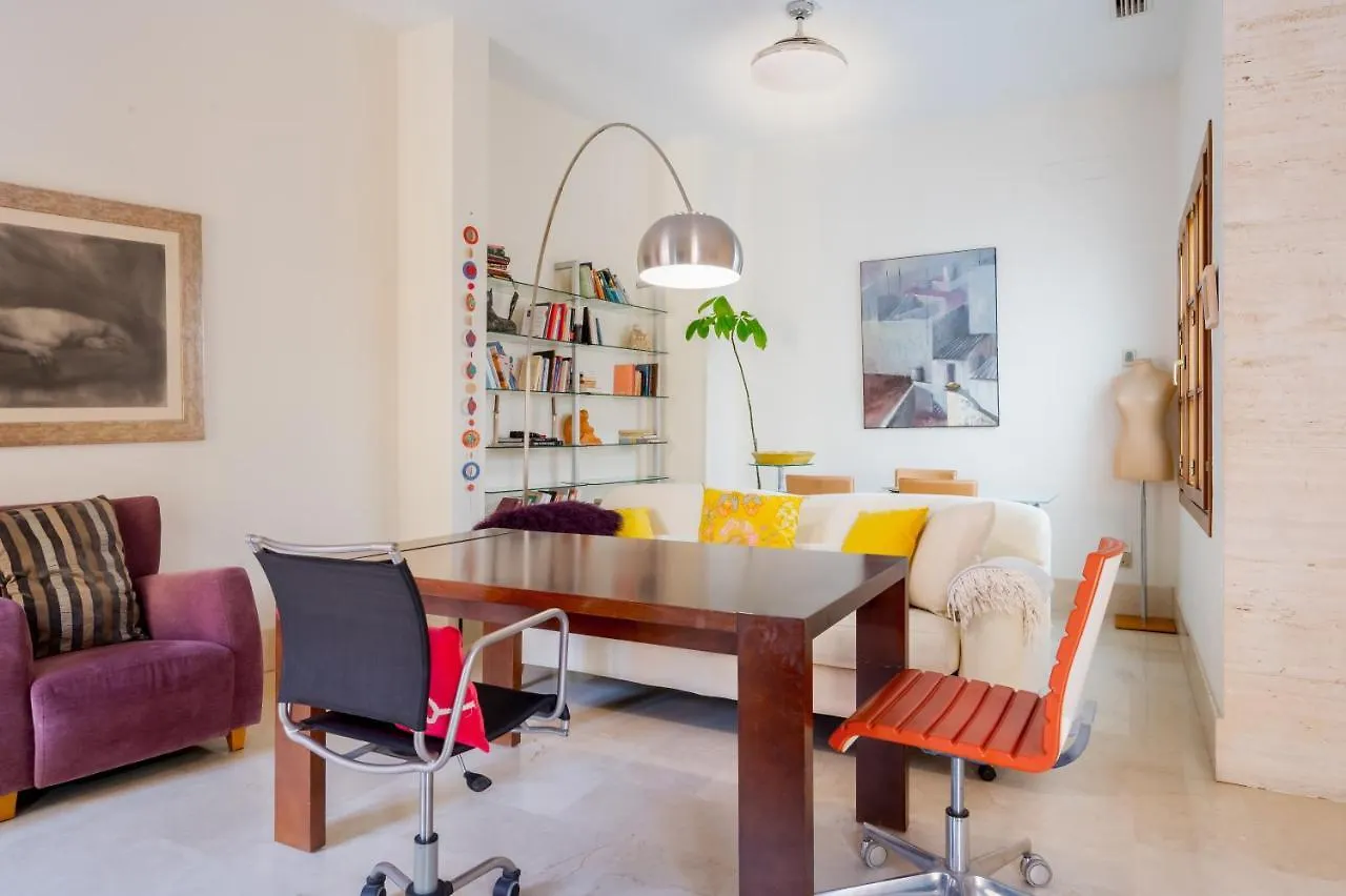 Ferienwohnung Large And Practic - 3Bd 2Bth- Arenal Sevilla