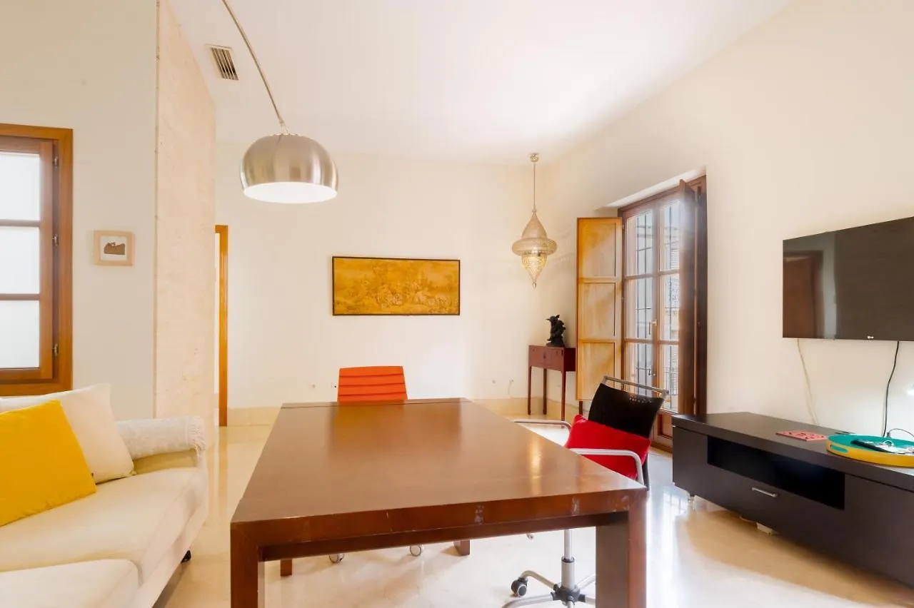 Ferienwohnung Large And Practic - 3Bd 2Bth- Arenal Sevilla 0*,