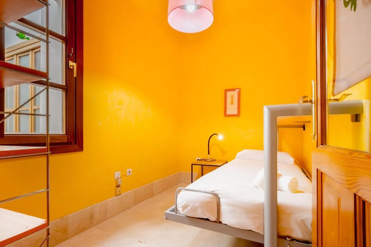 Ferienwohnung Large And Practic - 3Bd 2Bth- Arenal Sevilla Apartment